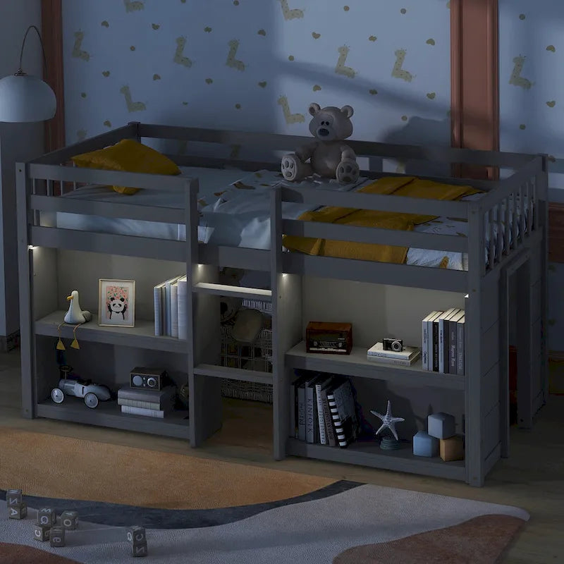 Letto rialzato basso per bambini Twin Size con mensole a due ripiani e luce LED