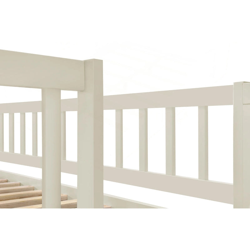 Letto a castello a scala versatile con spazio extra e caratteristiche di sicurezza