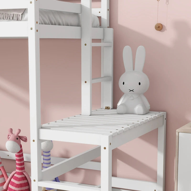 Letto a soppalco alto in legno di pino di dimensioni singole con scaletta