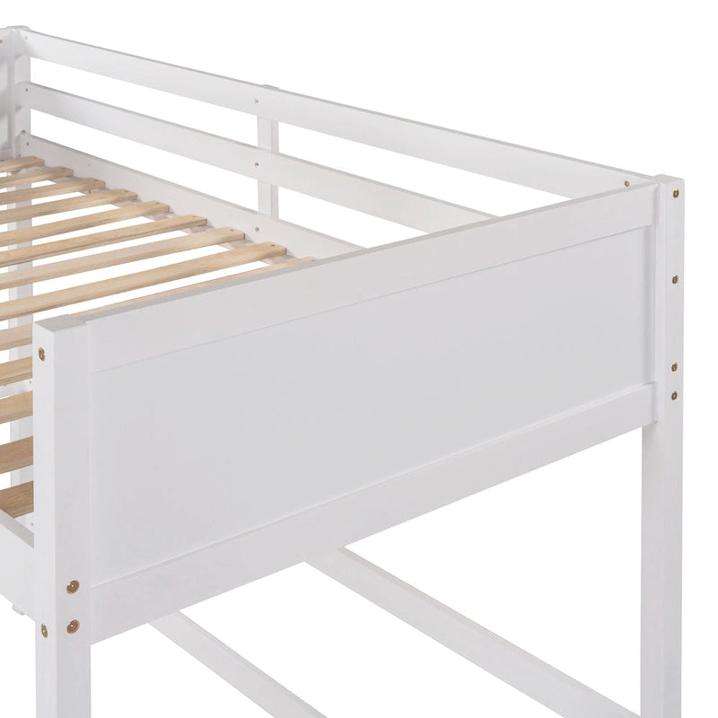 Letto a soppalco singolo in legno massello con scaletta