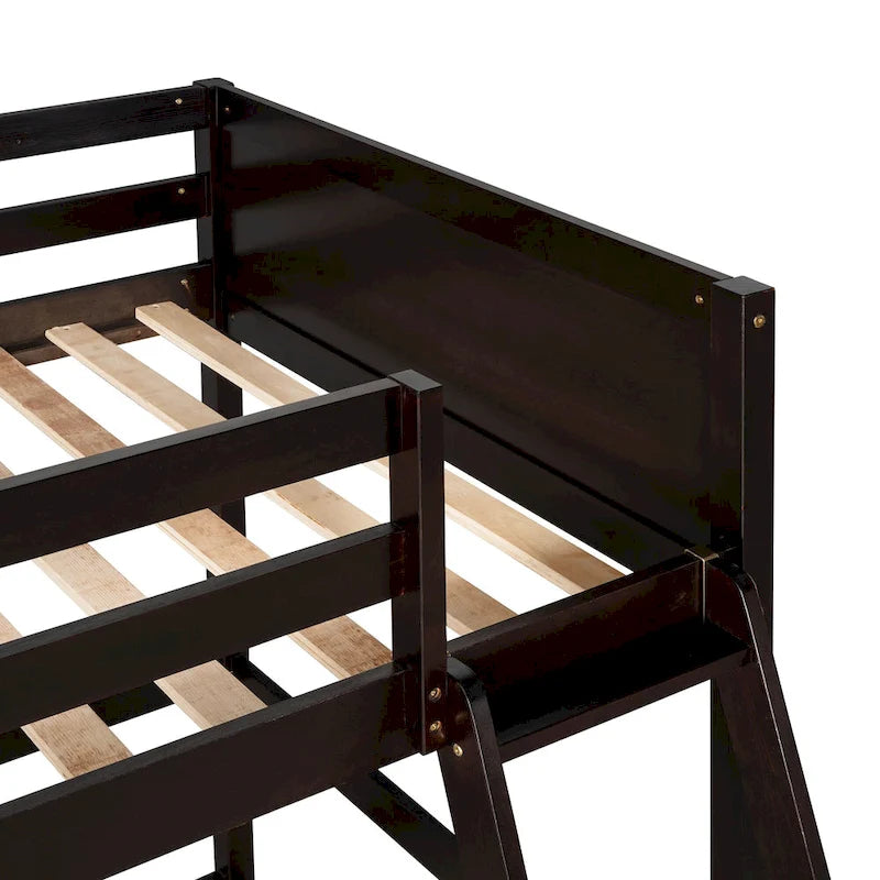 Letto a soppalco singolo in legno massello con scaletta