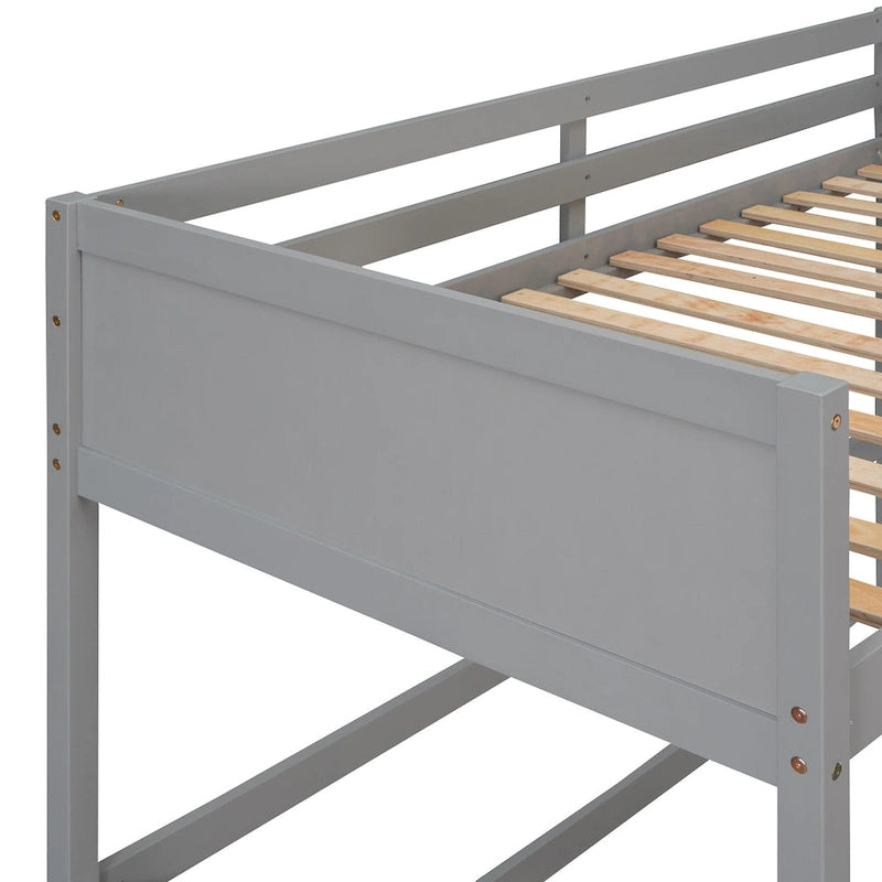 Letto a soppalco singolo in legno massello con scaletta