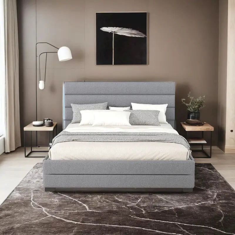 Letto matrimoniale imbottito con letto estraibile singolo e due cassetti