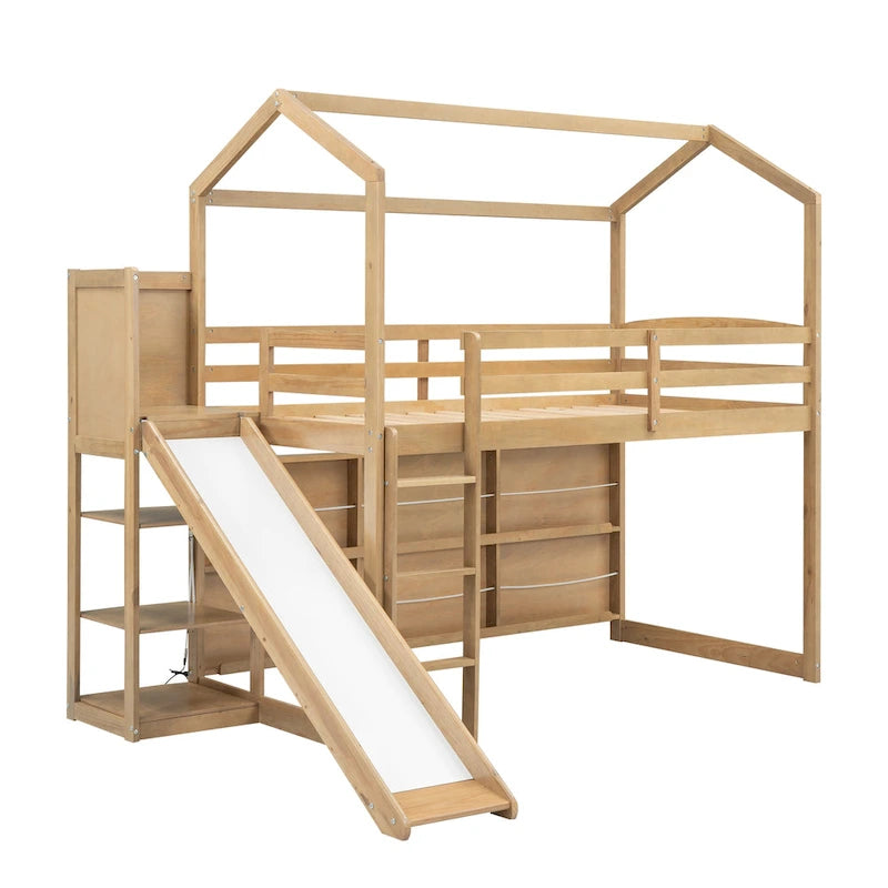 Letto a soppalco in legno a forma di casetta con materasso singolo
