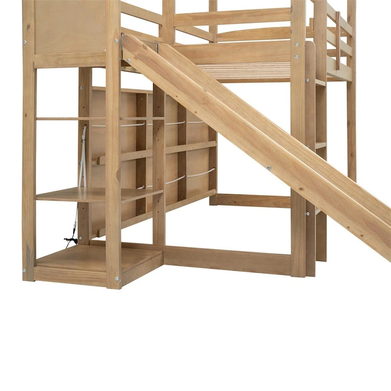Letto a soppalco singolo in legno con scivolo e scaffali portaoggetti