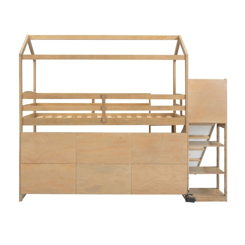 Letto a soppalco singolo in legno con scivolo e scaffali portaoggetti